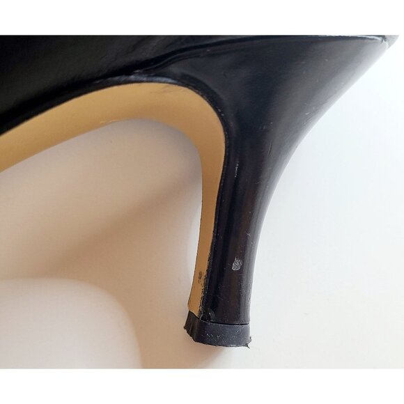 Karen Scott Womens Size 8 Black Leather Heels 2.5" Pumps W/ Scuffs & Wear - Picture 7 of 10